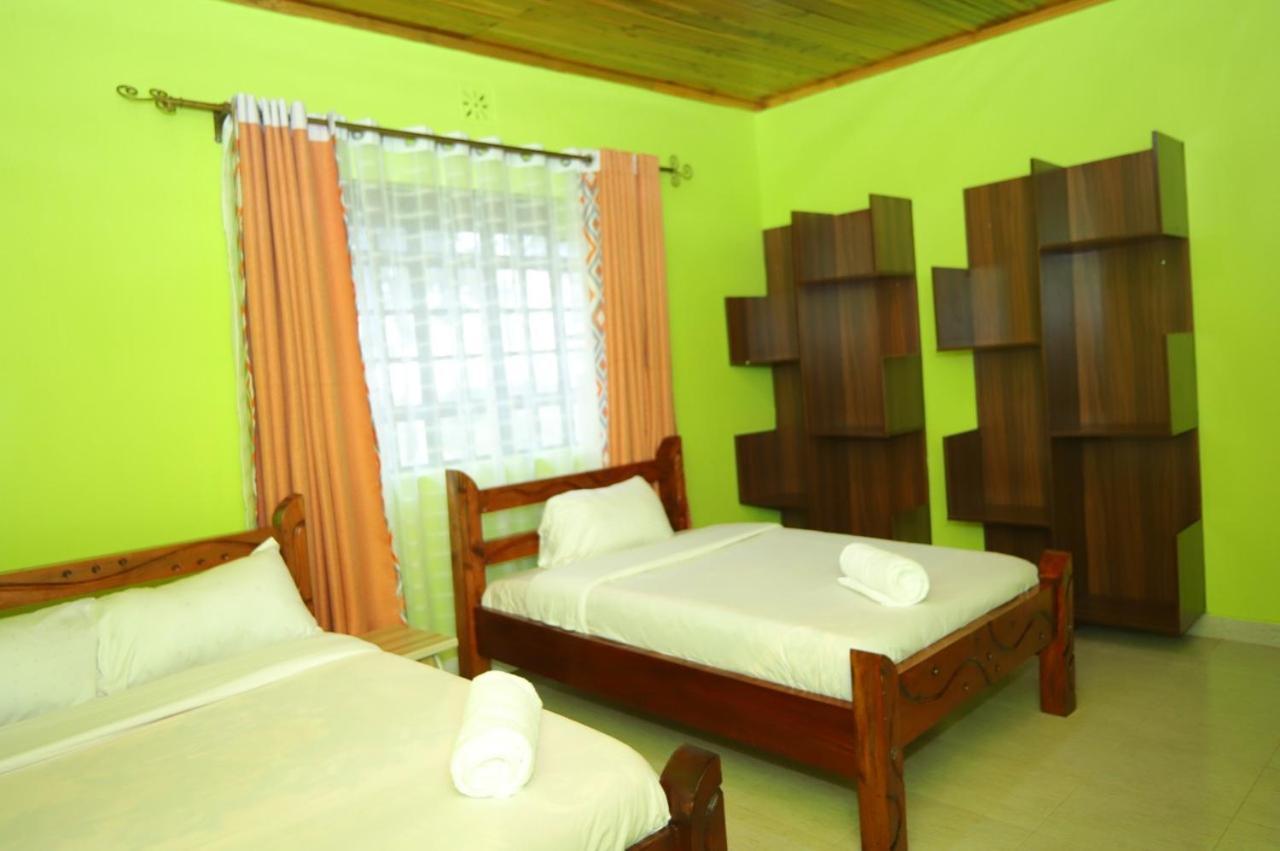 Esniko Villa Narok Exterior photo